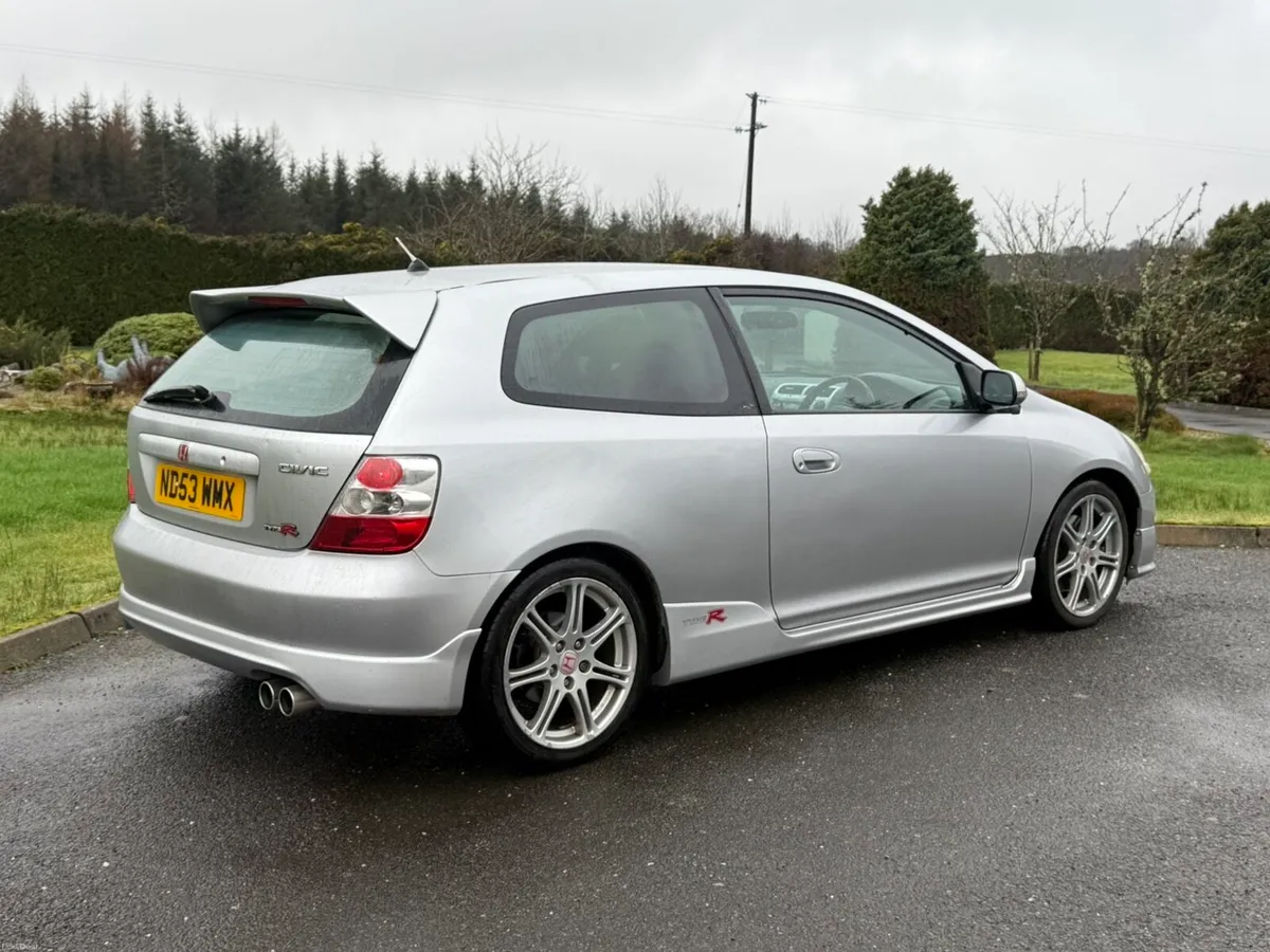 Honda Civic Type R EP3 - Image 3