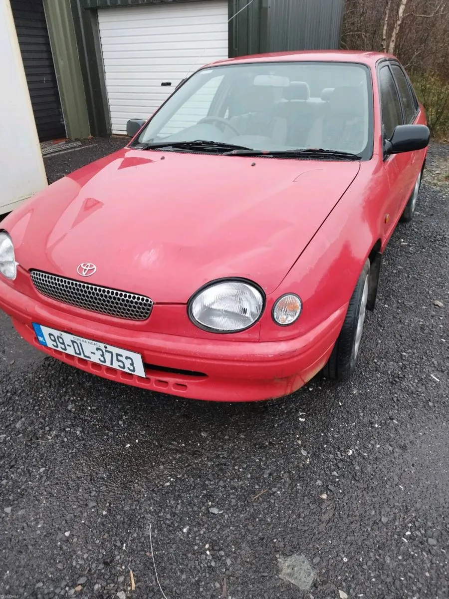 Toyota corolla - Image 1