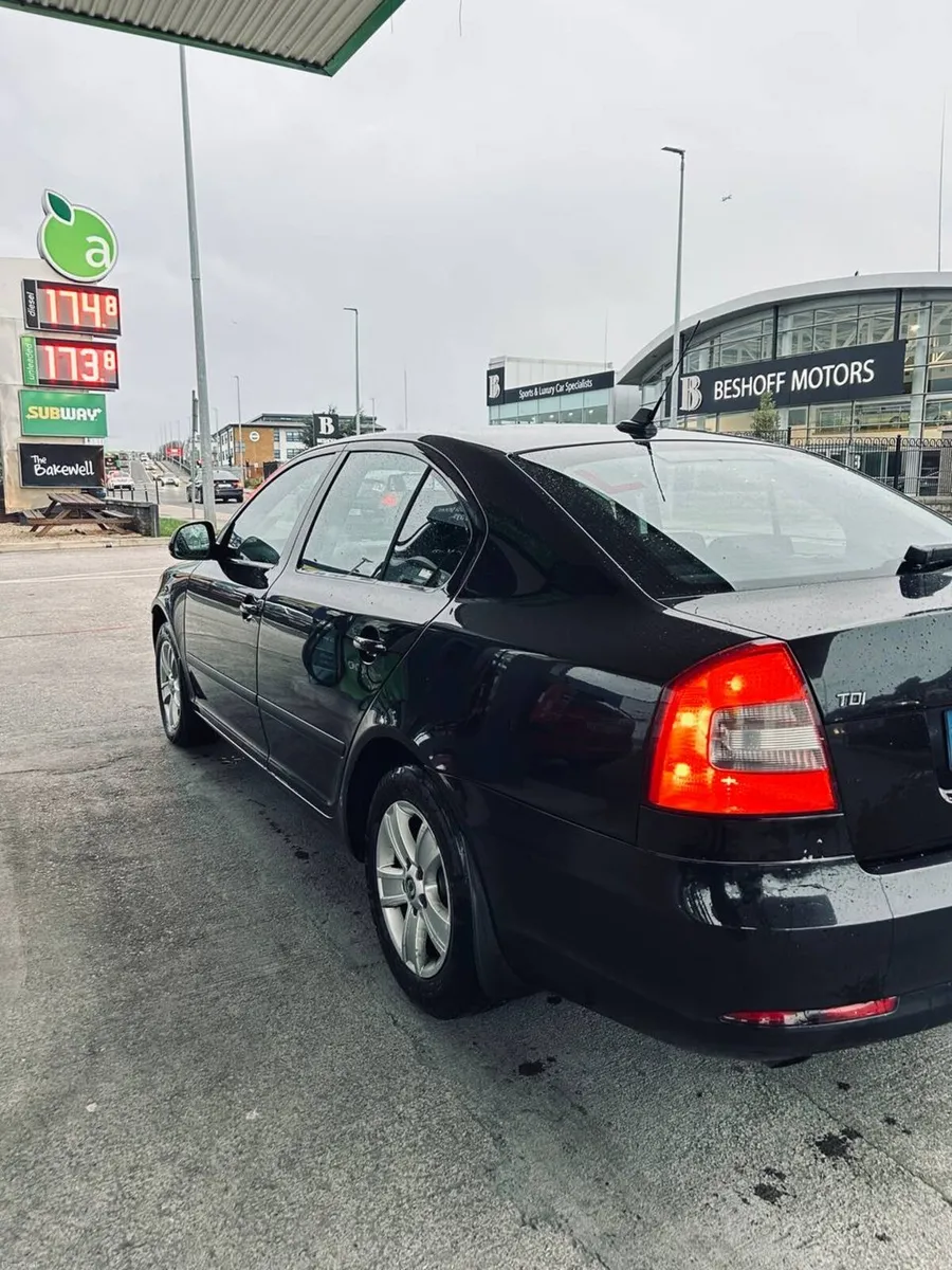 Skoda Octavia - Image 1