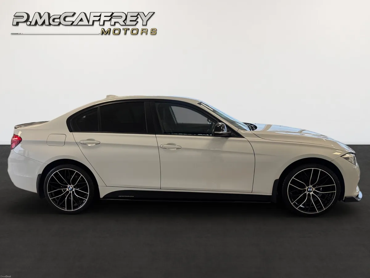 2016 BMW 320D ED PLUS F30 M-PERFORMANCE KIT - Image 3