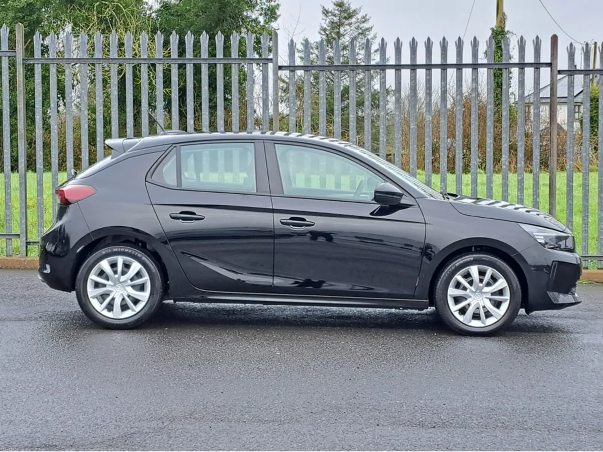 Opel Corsa SC 1.2 75BHP - Image 3