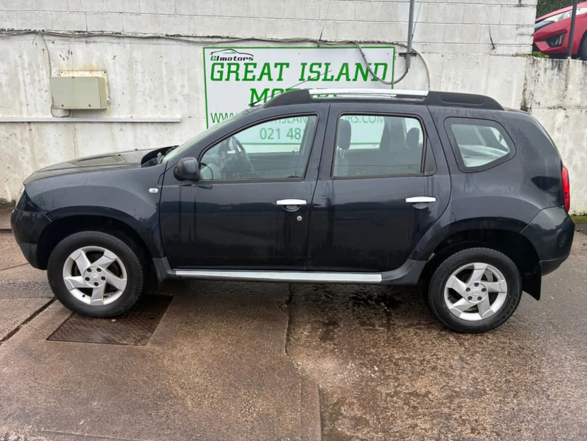 Dacia Duster SIGNATURE 1.5DCI 110 4DR 1.5 DCI 4 - Image 2