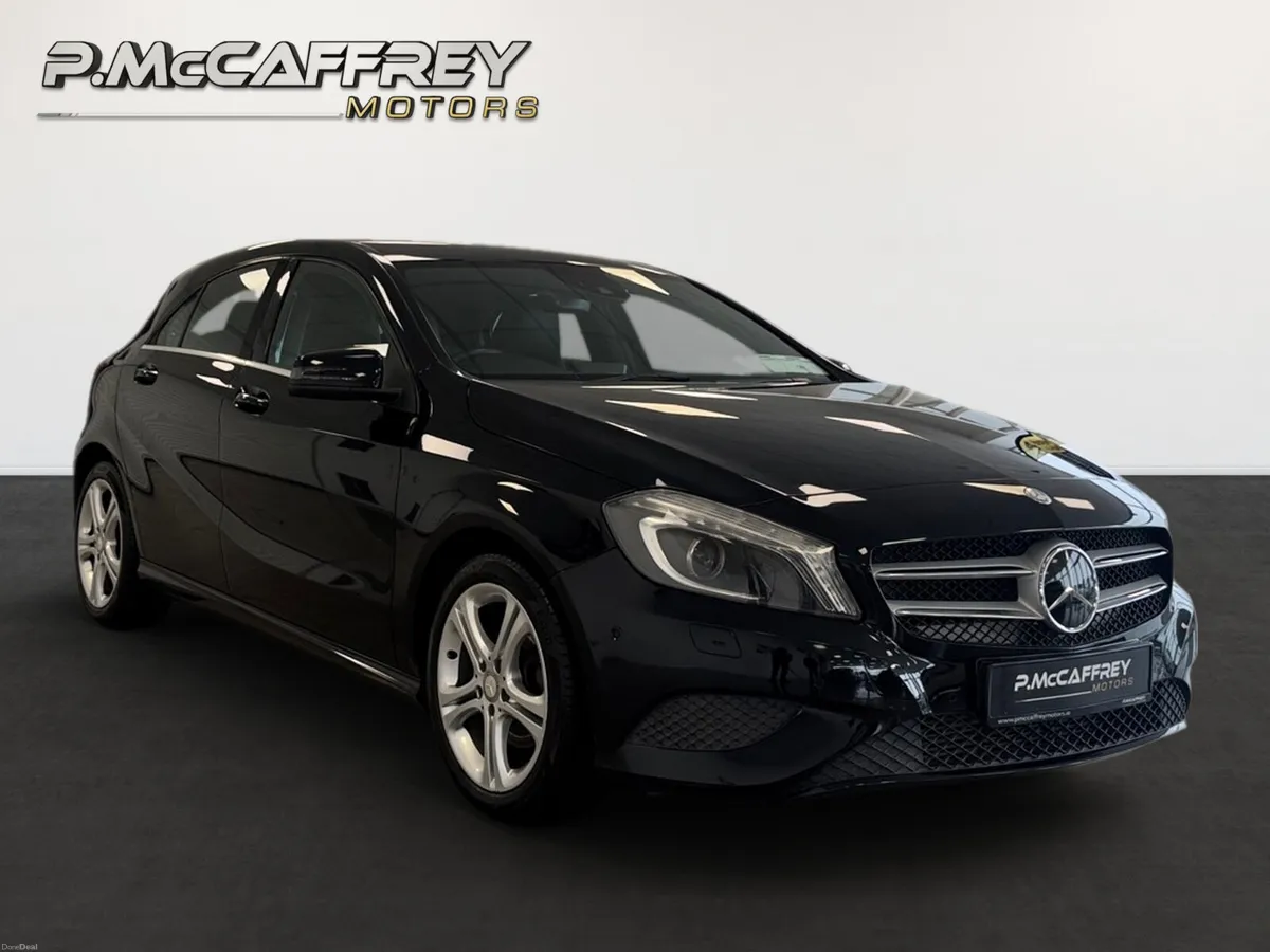 2015 Mercedes-Benz A180 1.6 Style Auto Half Leathe - Image 3