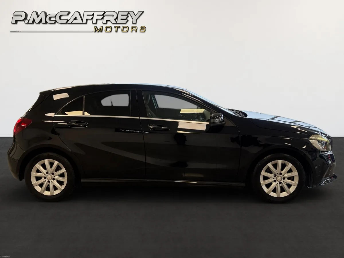 2016 Mercedes-Benz A180 1.6 Style Auto Half Leathe - Image 4