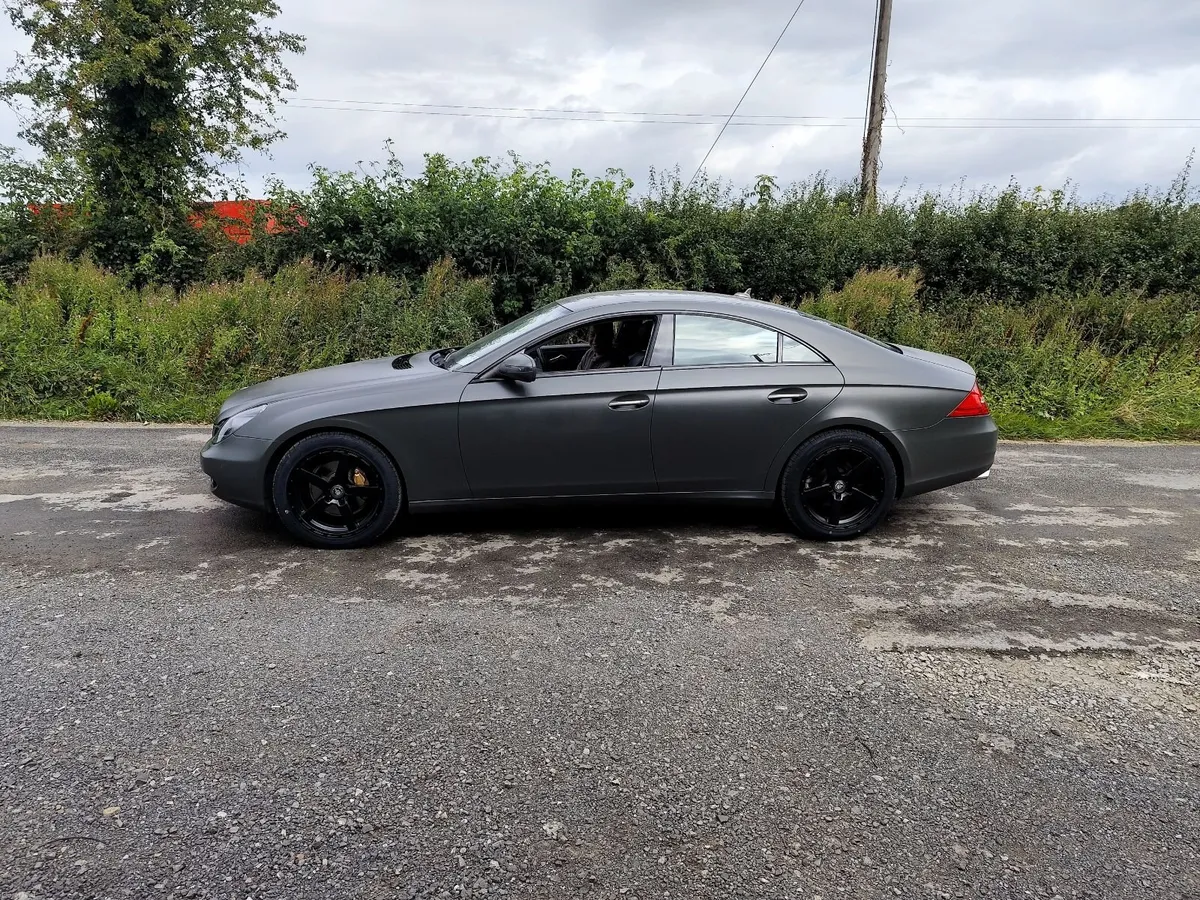 Mercedes-Benz CLS 2009 - Image 2