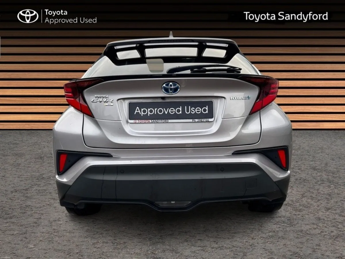 Toyota C-HR HYBRID SOL TOP SPEC // HEATED LEATHER - Image 4