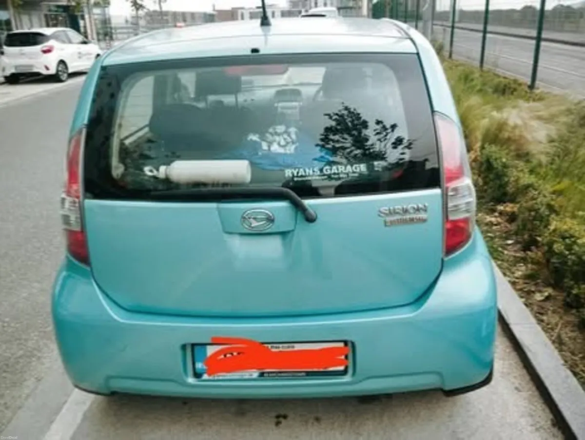 Daihatsu Sirion 2006 - Image 1