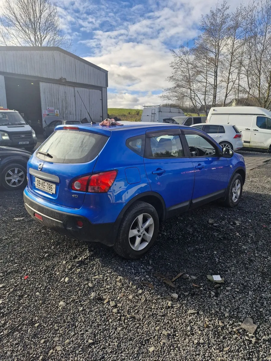 Nissan Qashqai 2009 - Image 1