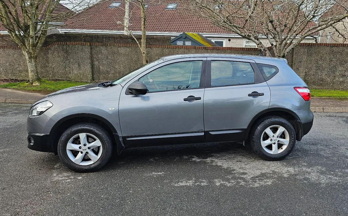 Nissan Qashqai 2012 1.5 Diesel LOW MILEAGE ! - Image 4