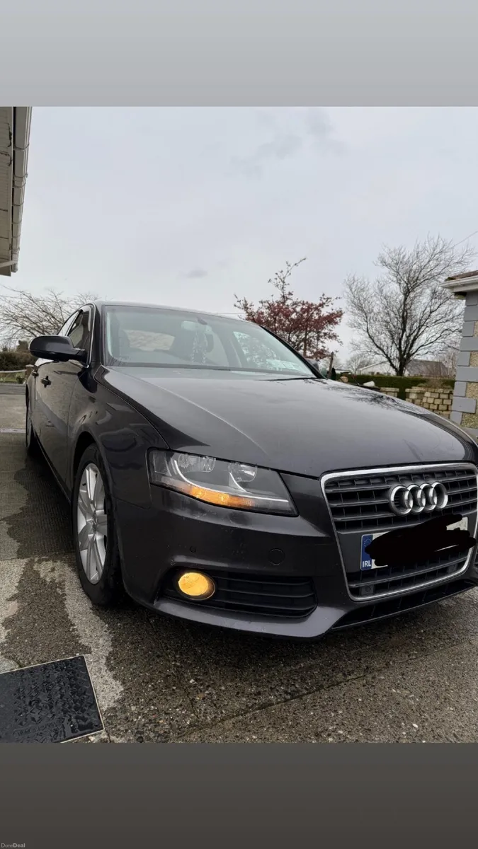 Audi A4 2012 - Image 1