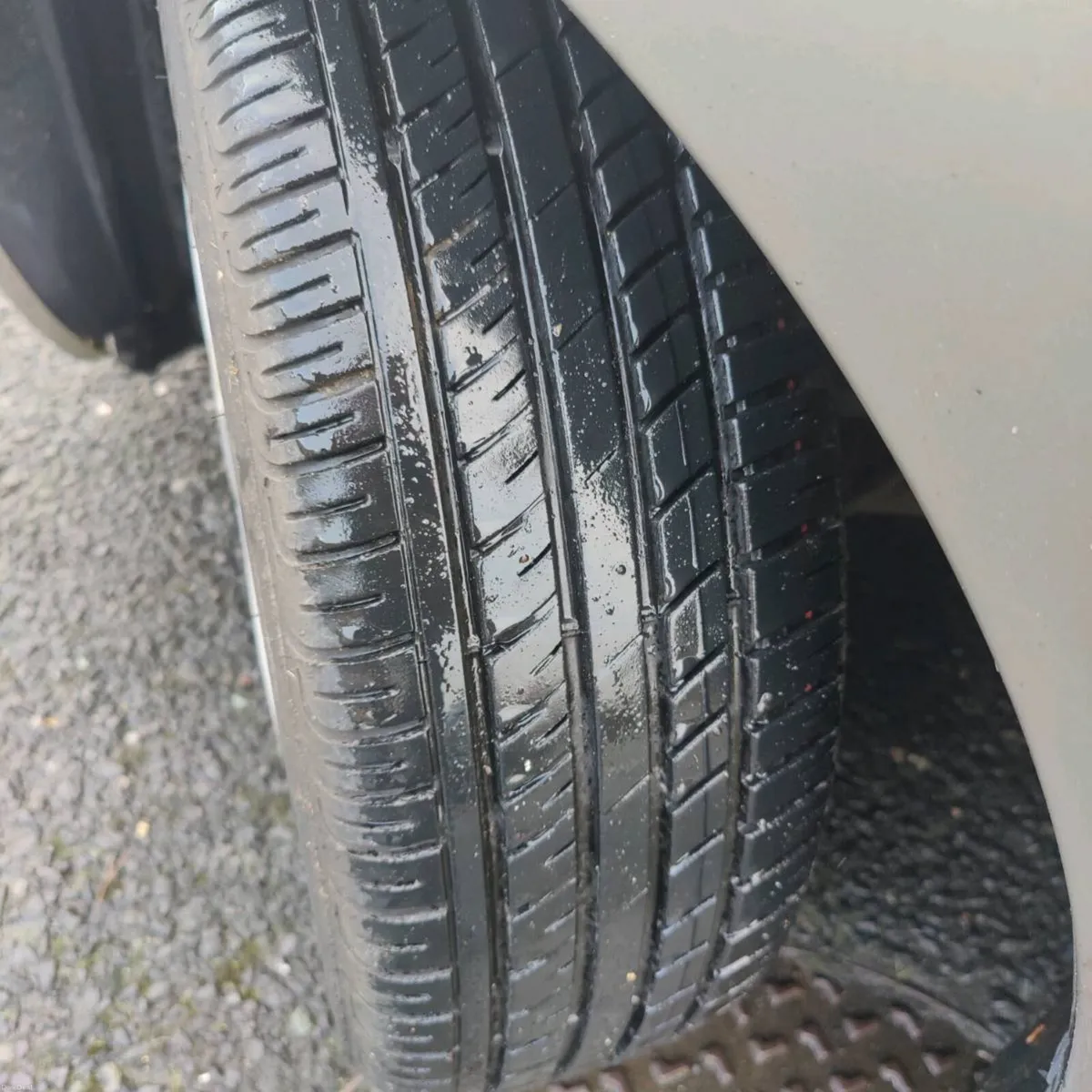 Toyota Prius 2007 low mileage - Image 3