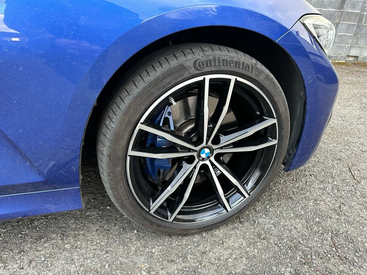 BMW 330e MSPORT, *HIGH SPEC* - Image 4