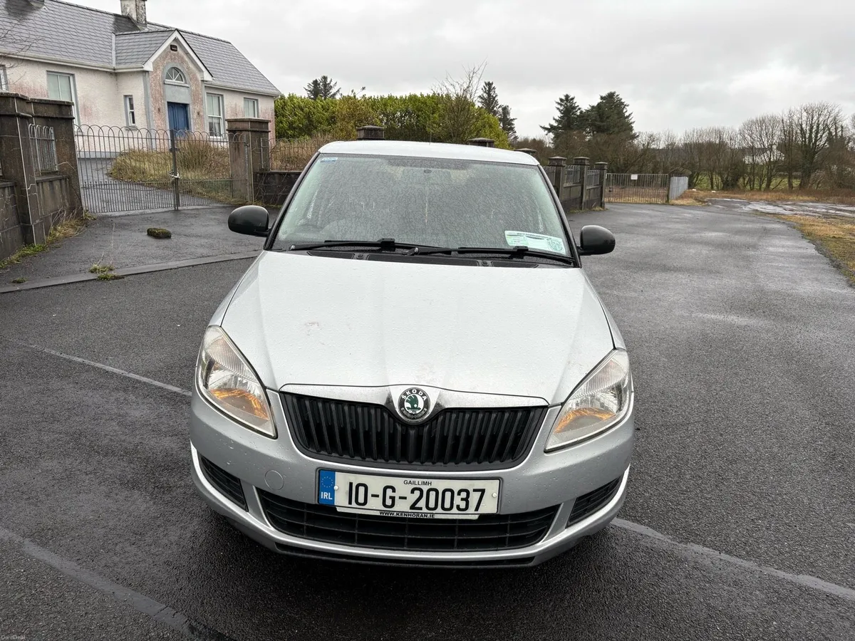 2010 Skoda Fabia Hatchback 1.2 Petrol NCT&TAX. - Image 1