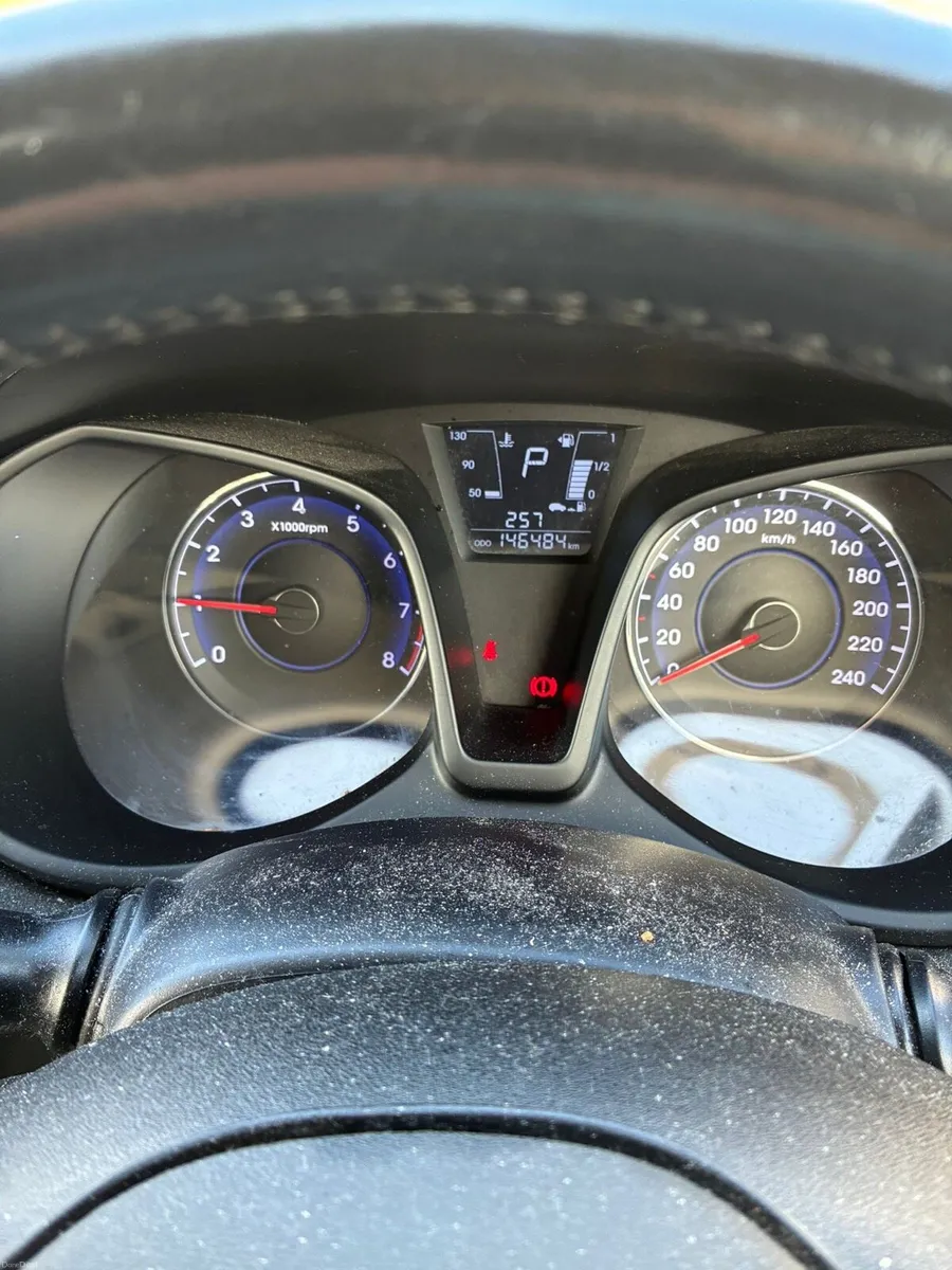 Hyundai IX20 Automatic - Image 4