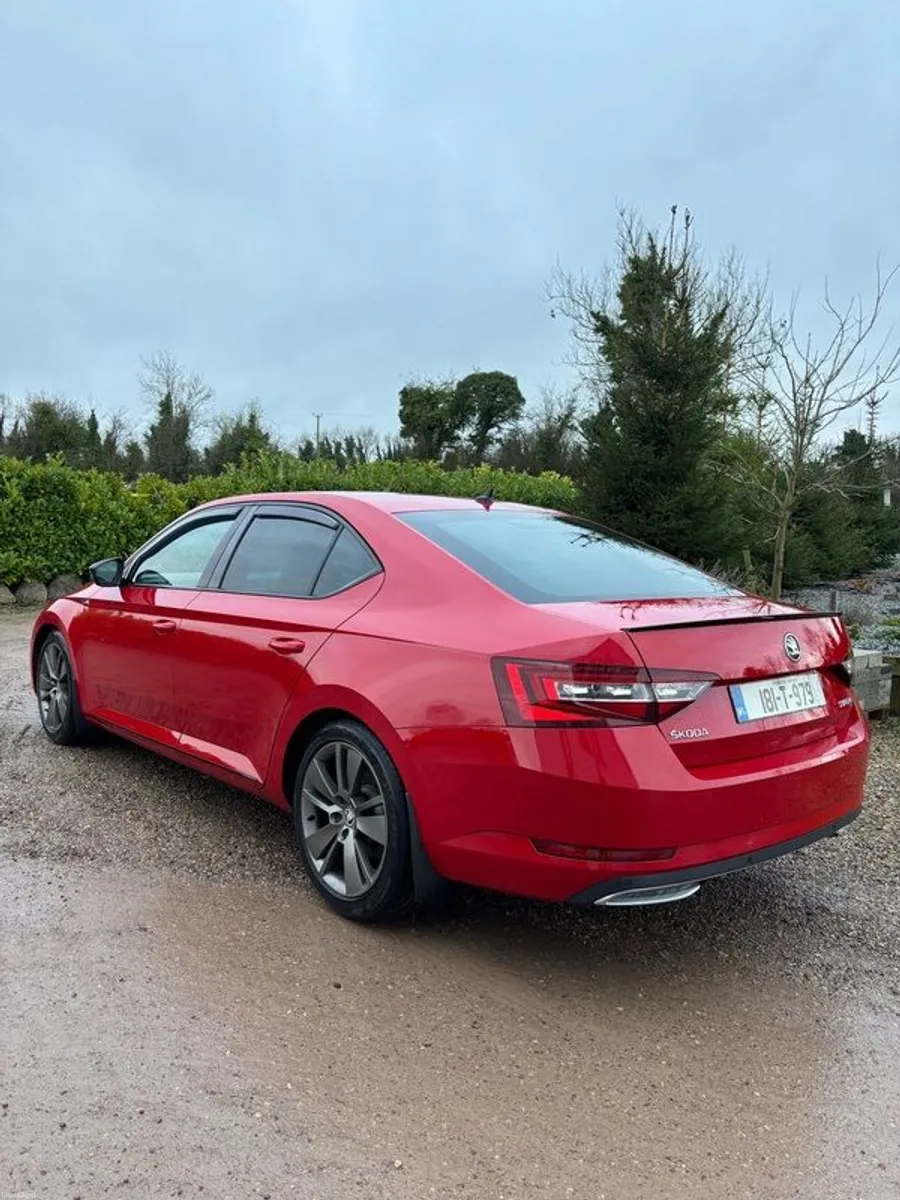 2018 Skoda Superb sportline - Image 4