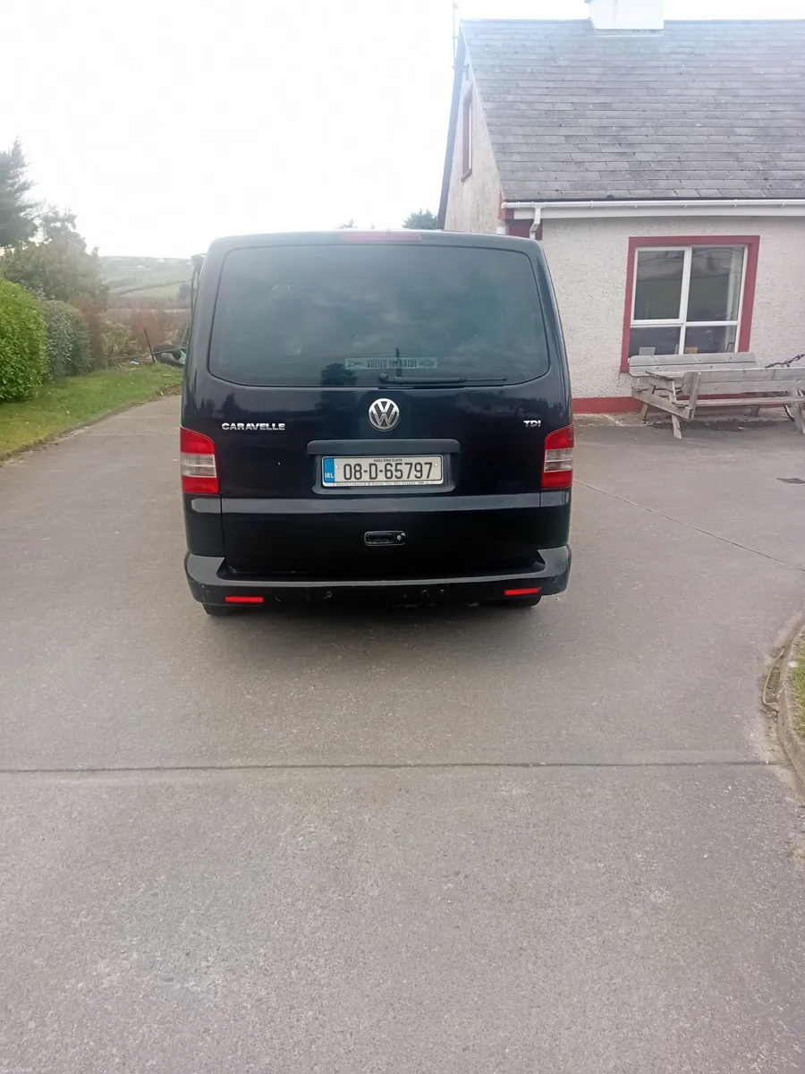 Volkswagen shuttle 2008 - Image 1