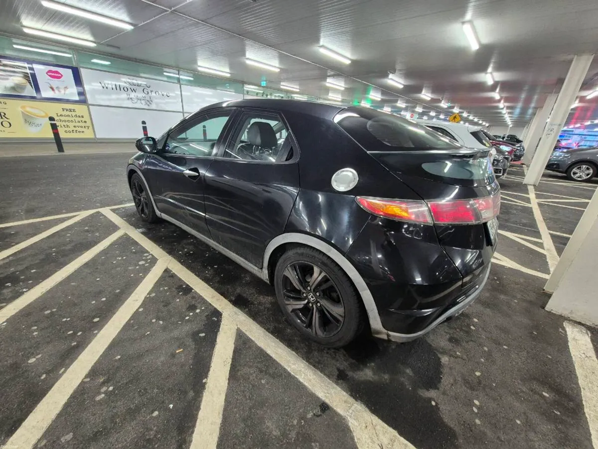 Car for sale - Image 1