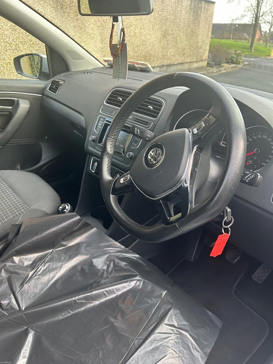 Volkswagen Polo 2014 - Image 3