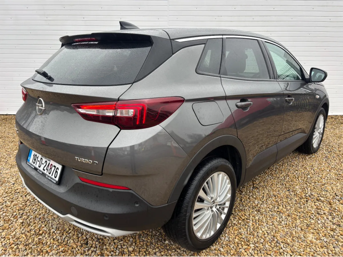 Opel Grandland X SRI 1.5 I T 130PS 4 4DR - Image 3