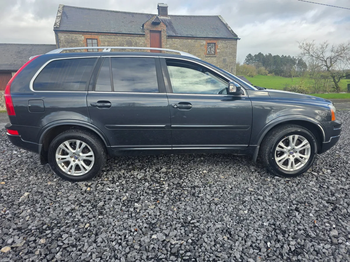 Volvo XC90 2.4 diesel 7 seats ( new NCT today !) - Image 3