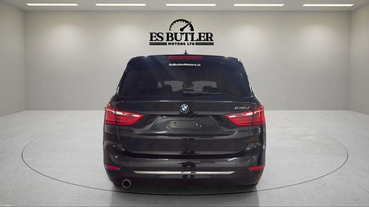 2017 BMW 218d AUTO GRAN TOURER 7SEATS LUXURY SPEC - Image 4