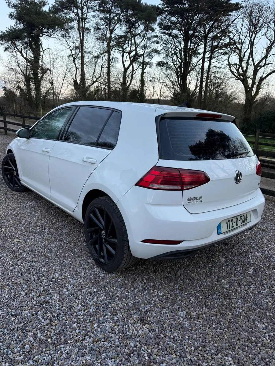 Volkswagen Golf 2017 - Image 1