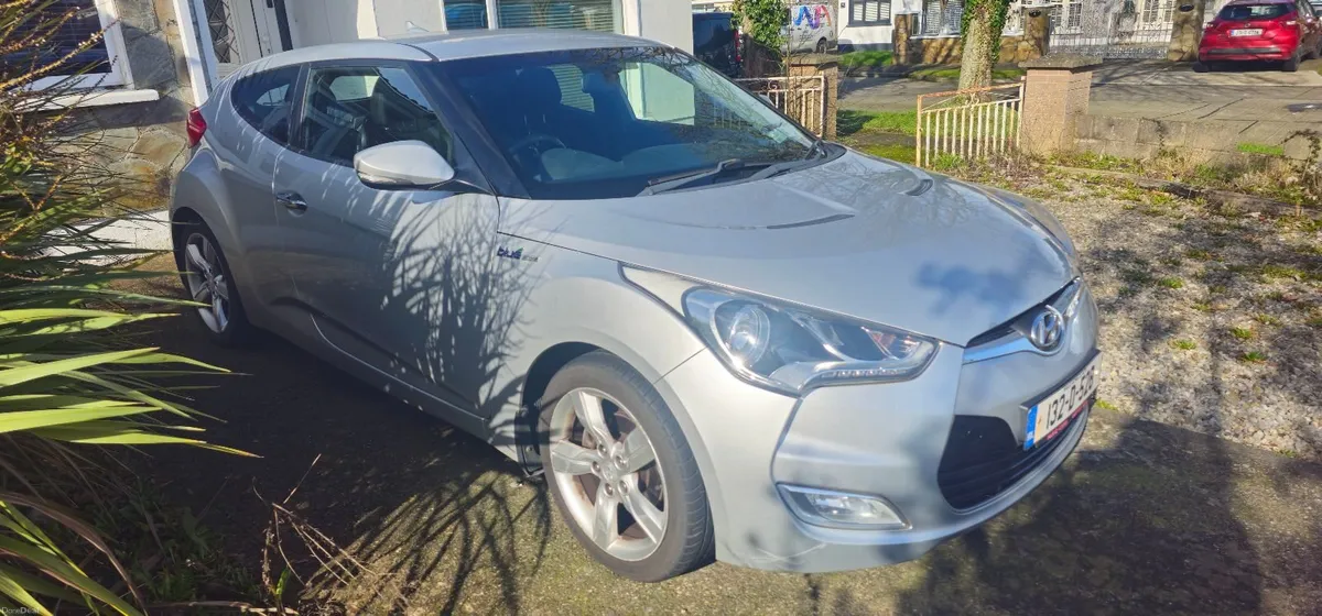 Hyundai Veloster 2013 - Image 4