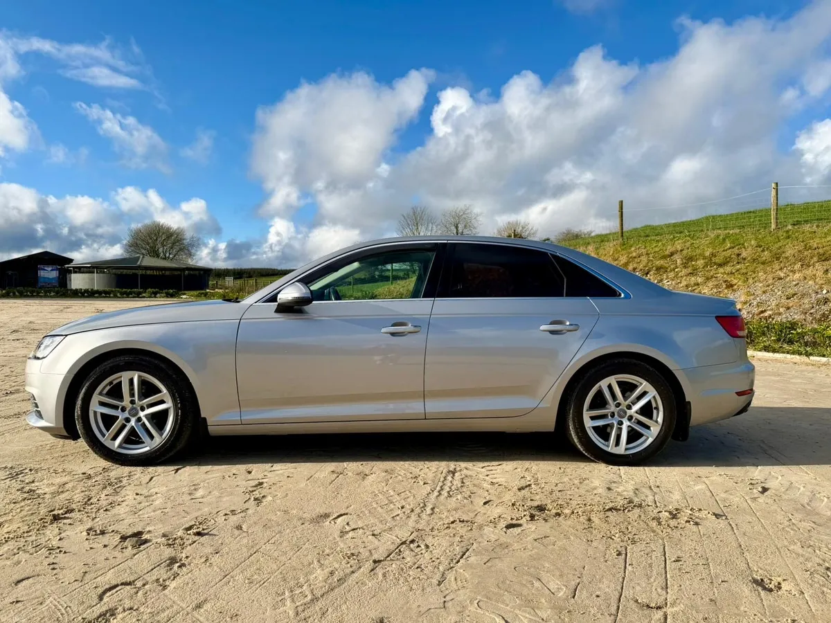 Audi A4 2.0TDI 150 S T SE ULTRA - Image 4