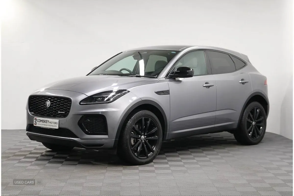 Jaguar E-Pace D200 MHEV R-Dynamic SE Black - Image 4