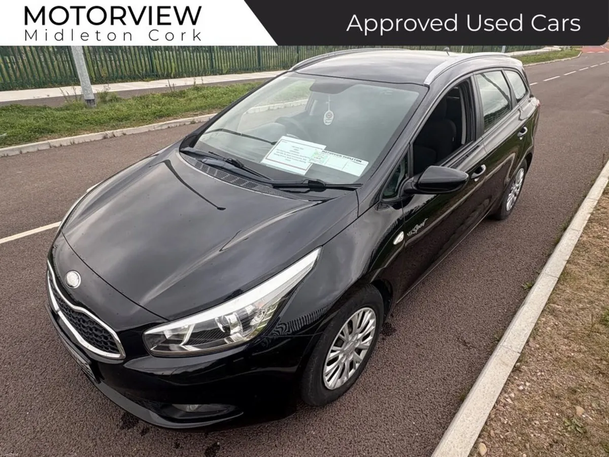Kia Ceed SW CRDI Excellent Condition! BLUETOOTH AI - Image 4