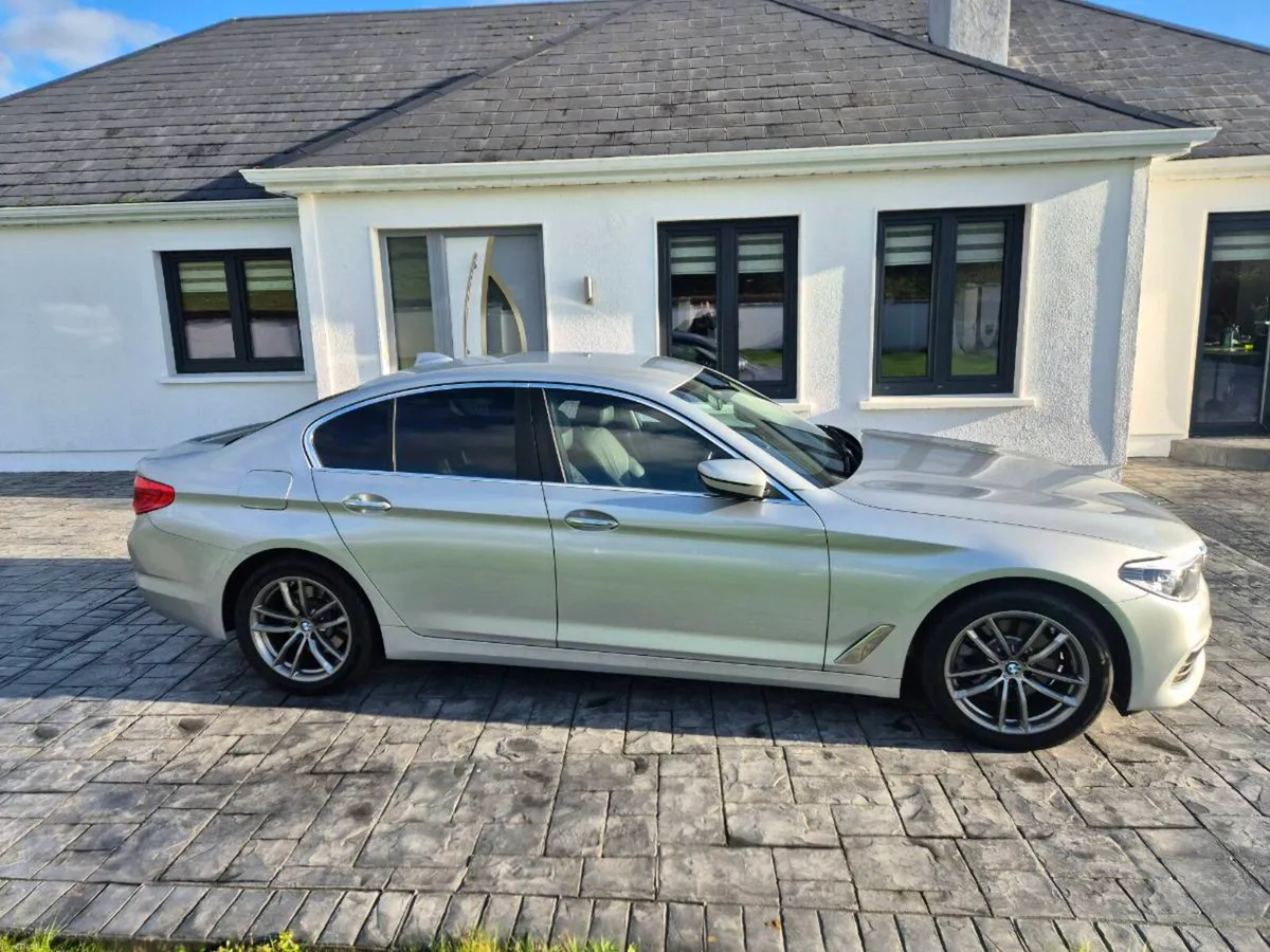 Bmw G30 520D - Image 4