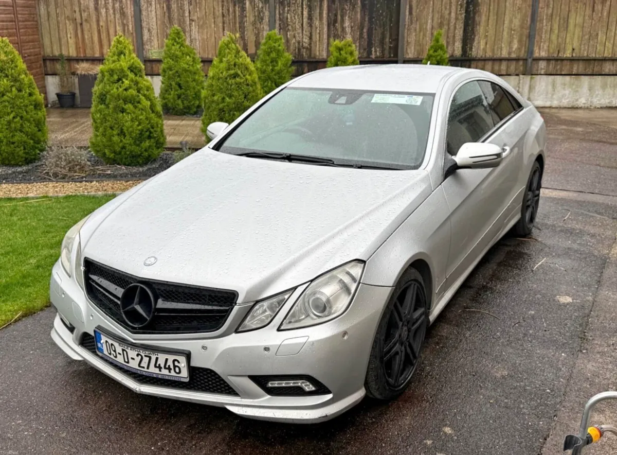 2009 Mercedes E-class coupe, NCT 02/27 - Image 1