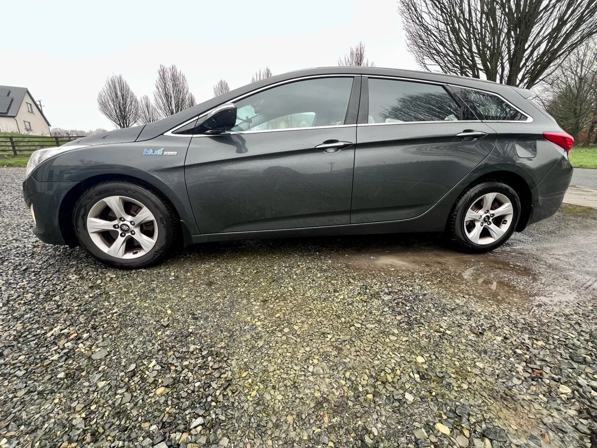 Hyundai i40 Estate 141 €3750 Reduced - Image 1