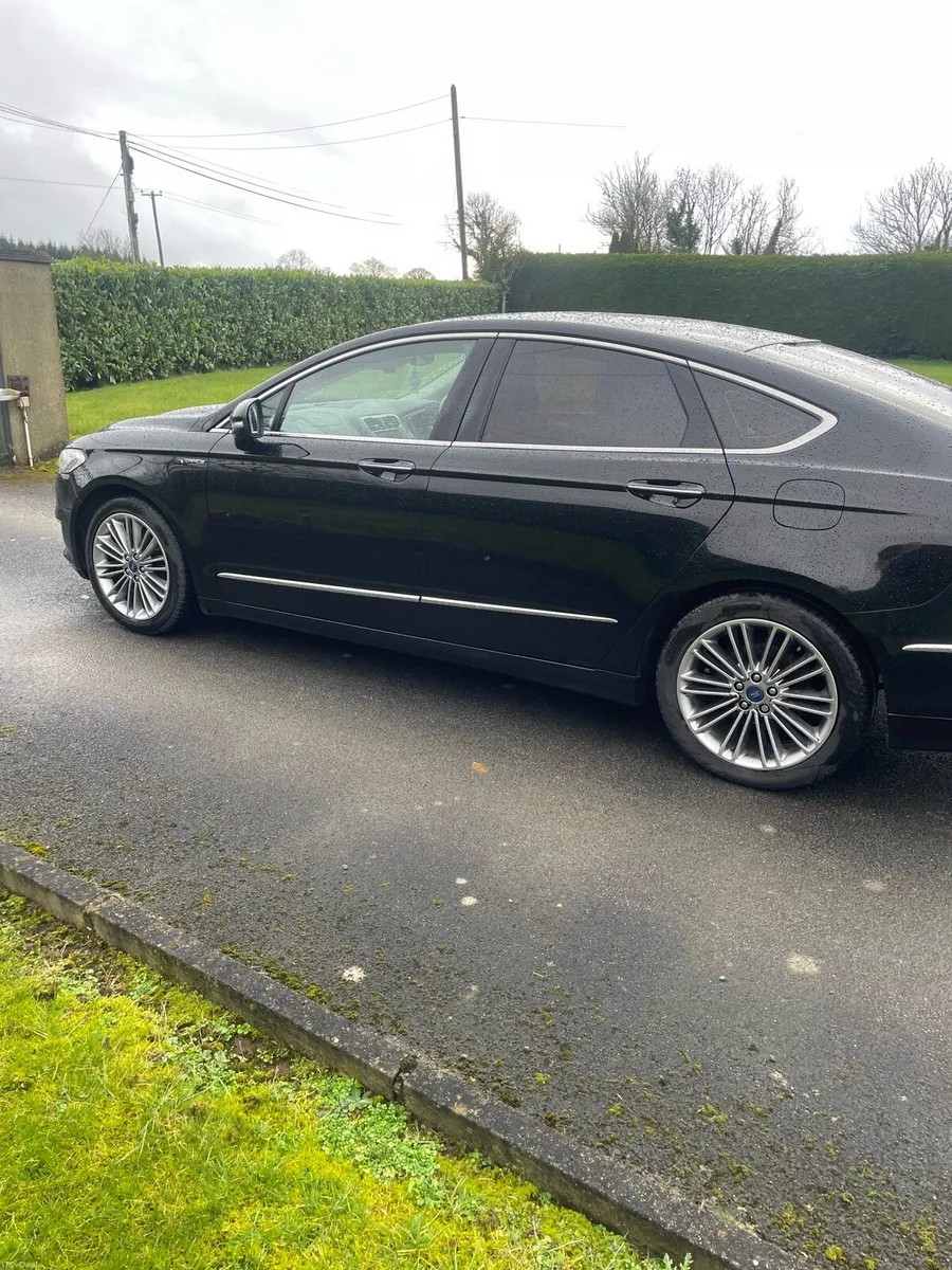 Ford mondeo vignale - Image 2