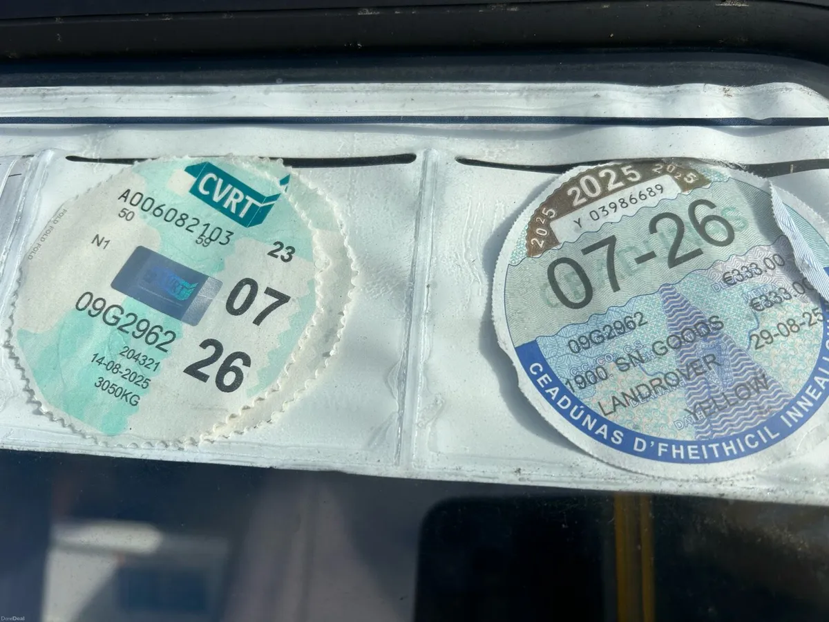 2009 Land Rover Defender 110 - Image 3