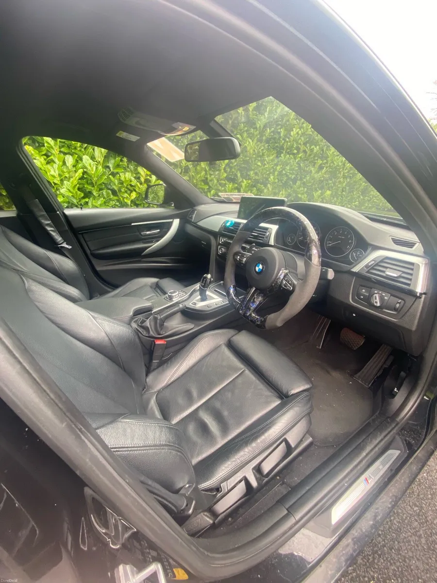 182 Bmw 330e M-Sport Automatic - Image 4