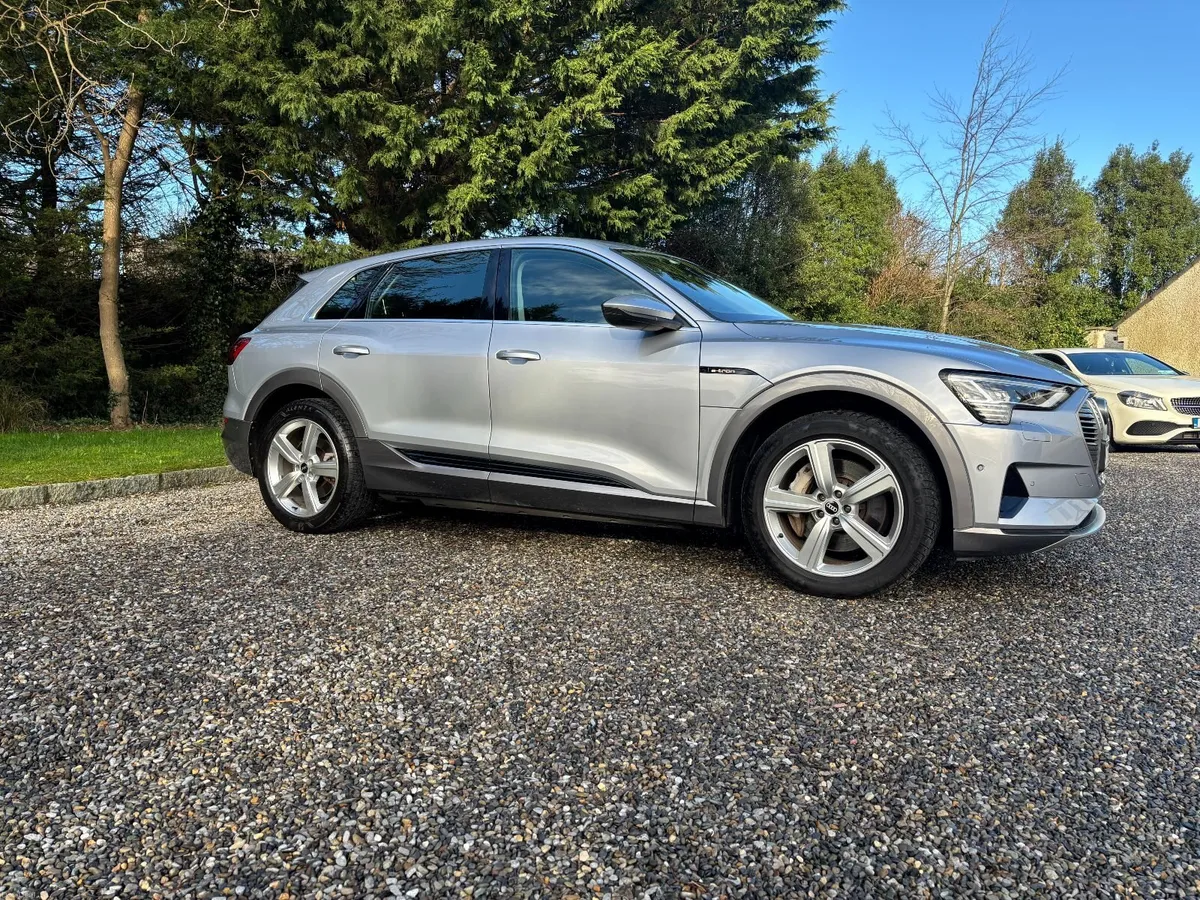 Audi Etron 50 Technik Auto quattro 5dr 71.2kWh - Image 1