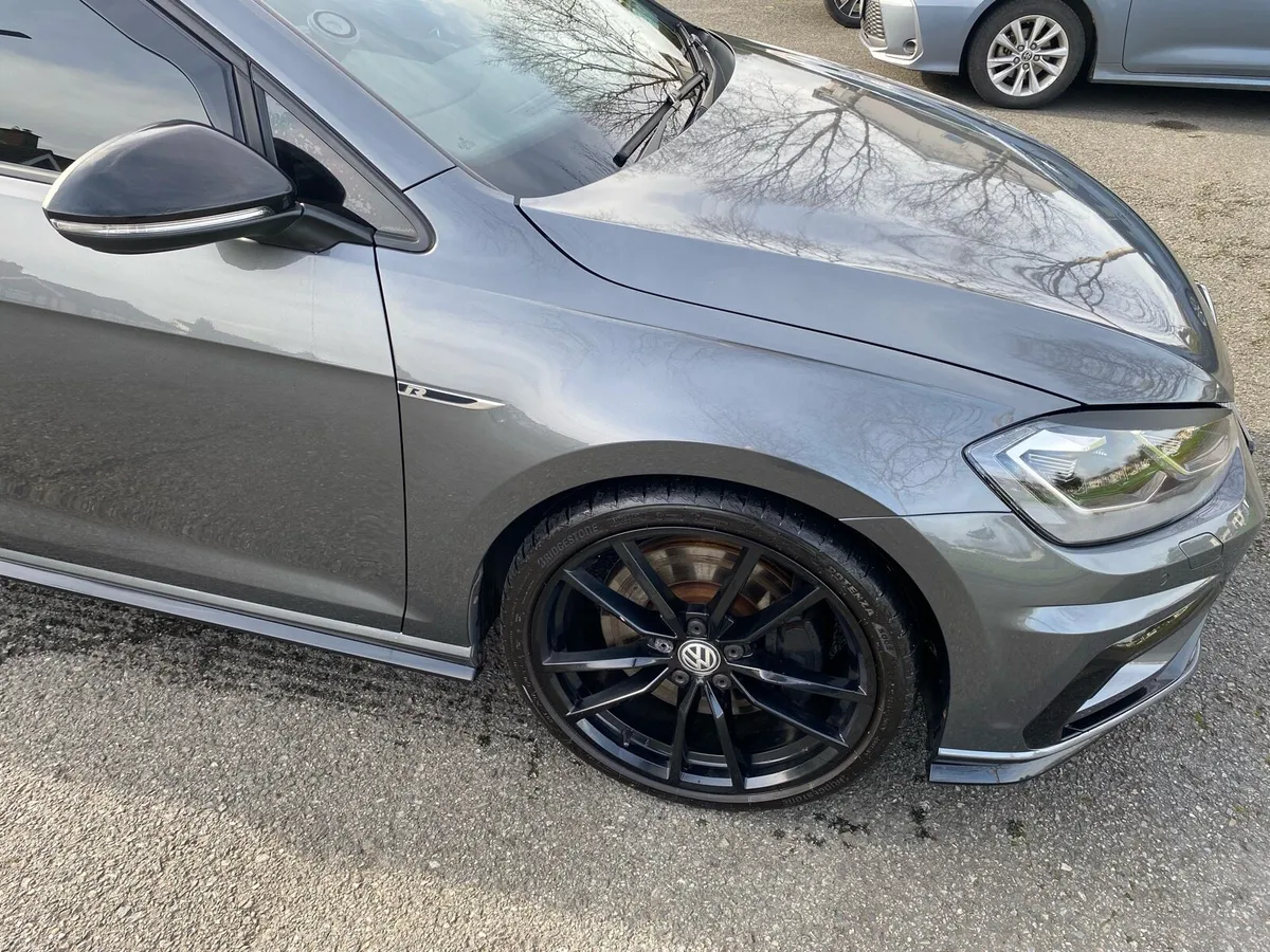 VW Golf R - Image 3