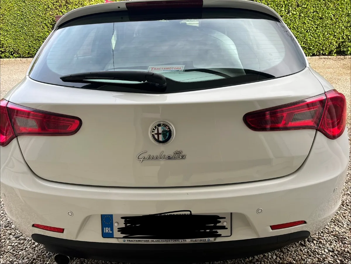 Alfa Romeo Giulietta 2014 - Image 3