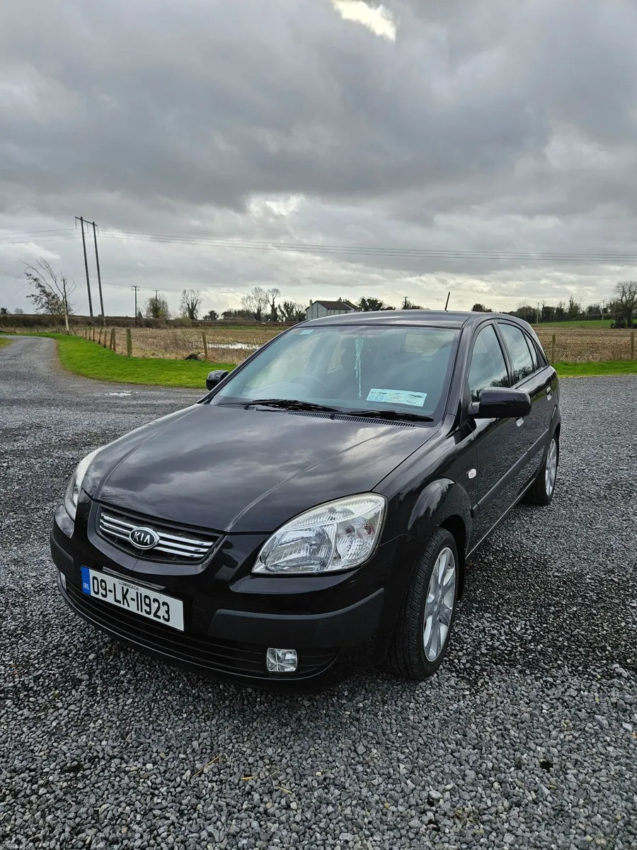 Kia Rio 2009 - Image 1