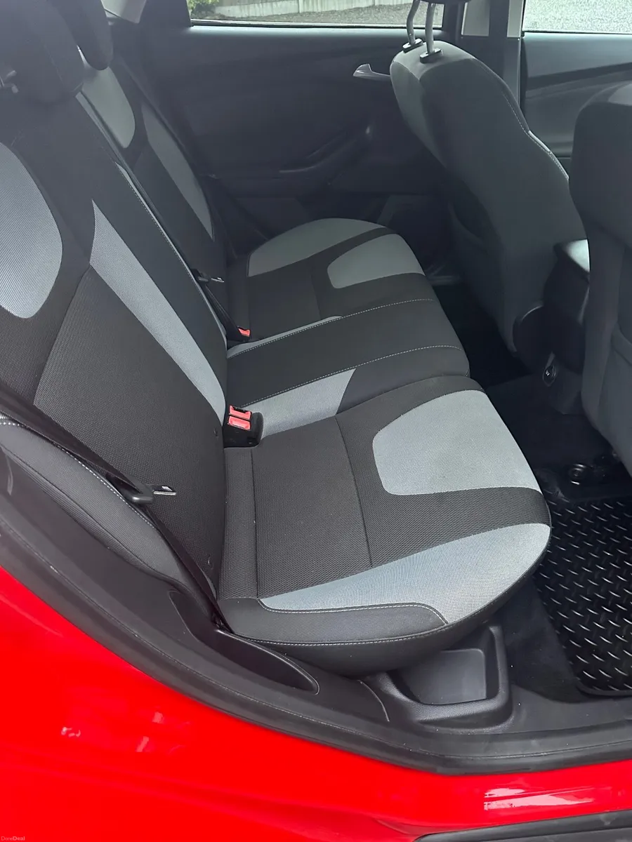 Ford Focus 2014 - Image 3