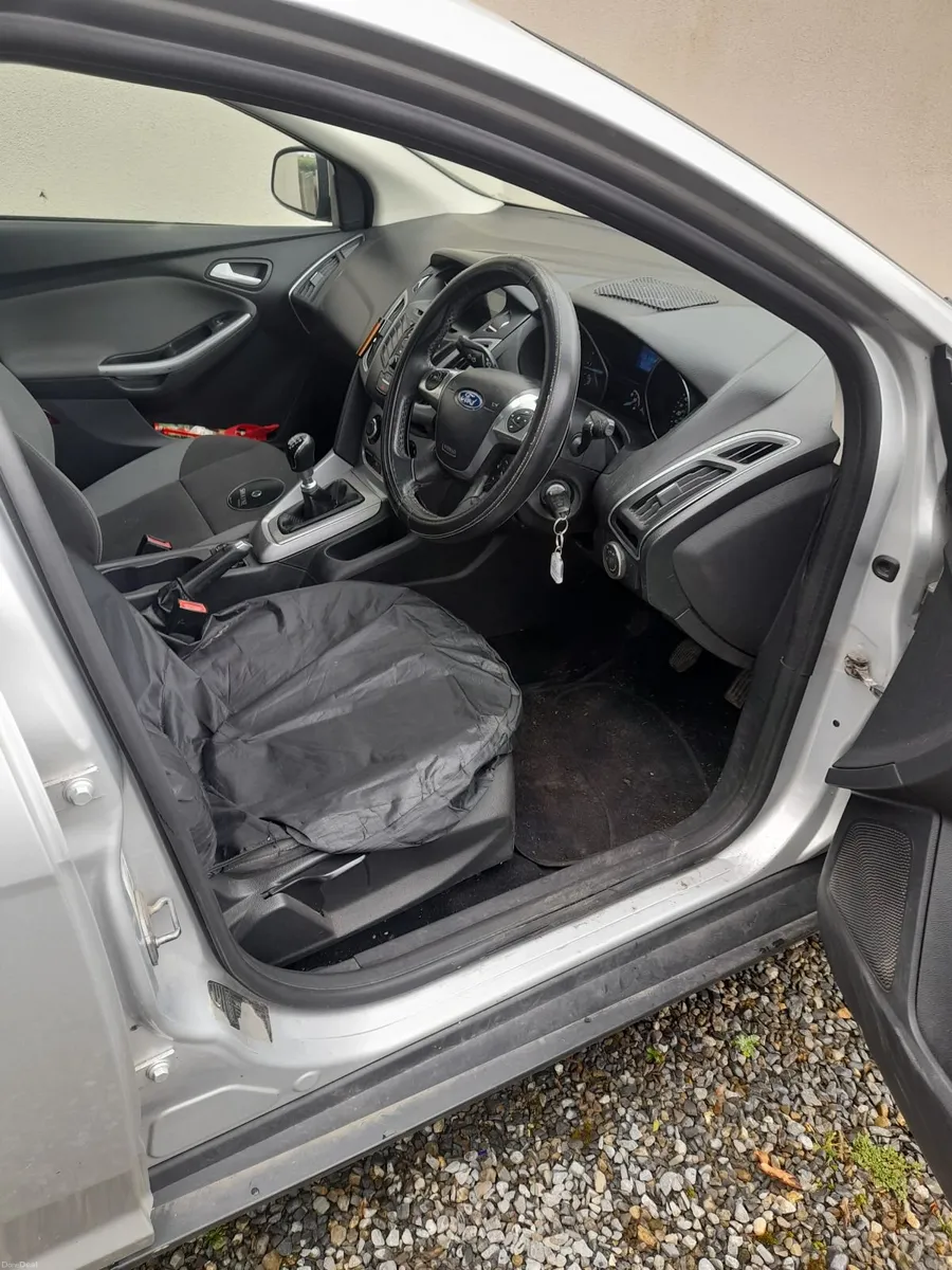 Ford Focus 2013 - Image 3