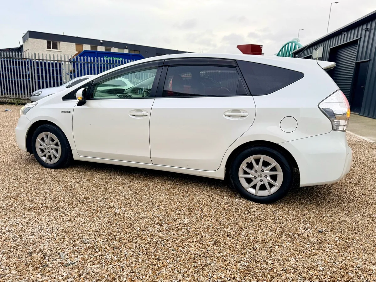 2013 Toyota Prius 1.8 Hybrid Automatic | 7 Seater - Image 2