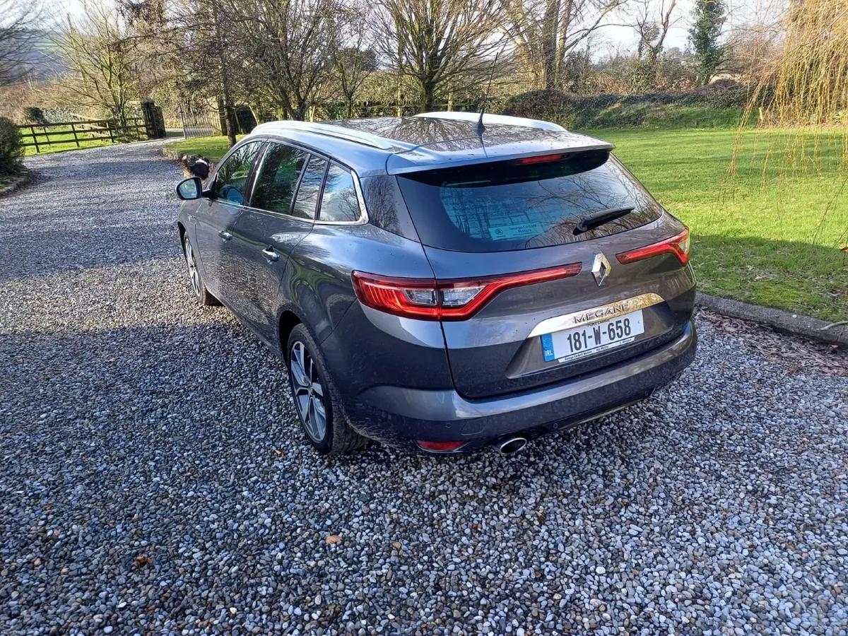 Renault Megane 2018 GT line sports tourer - Image 2