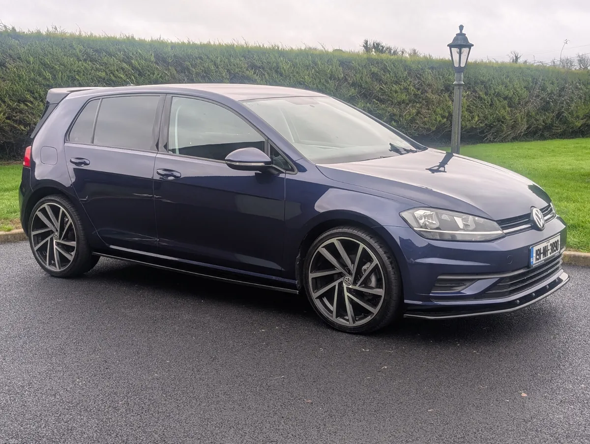 💥VW GOLF 2019 MK7.5 LOW MILAGE 💥 - Image 3