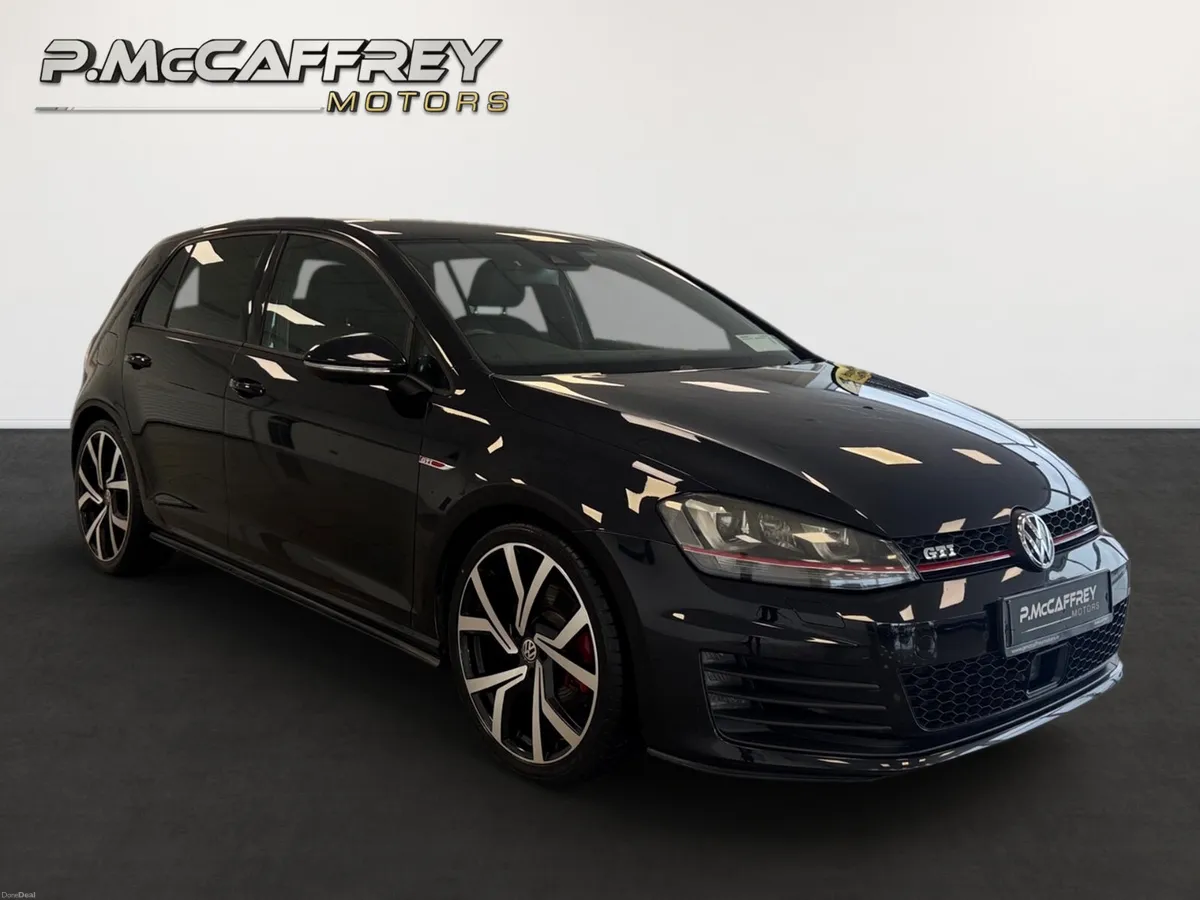 2016 Volkswagen Golf GTI 2.0 TSI DSG AUTO - Image 3