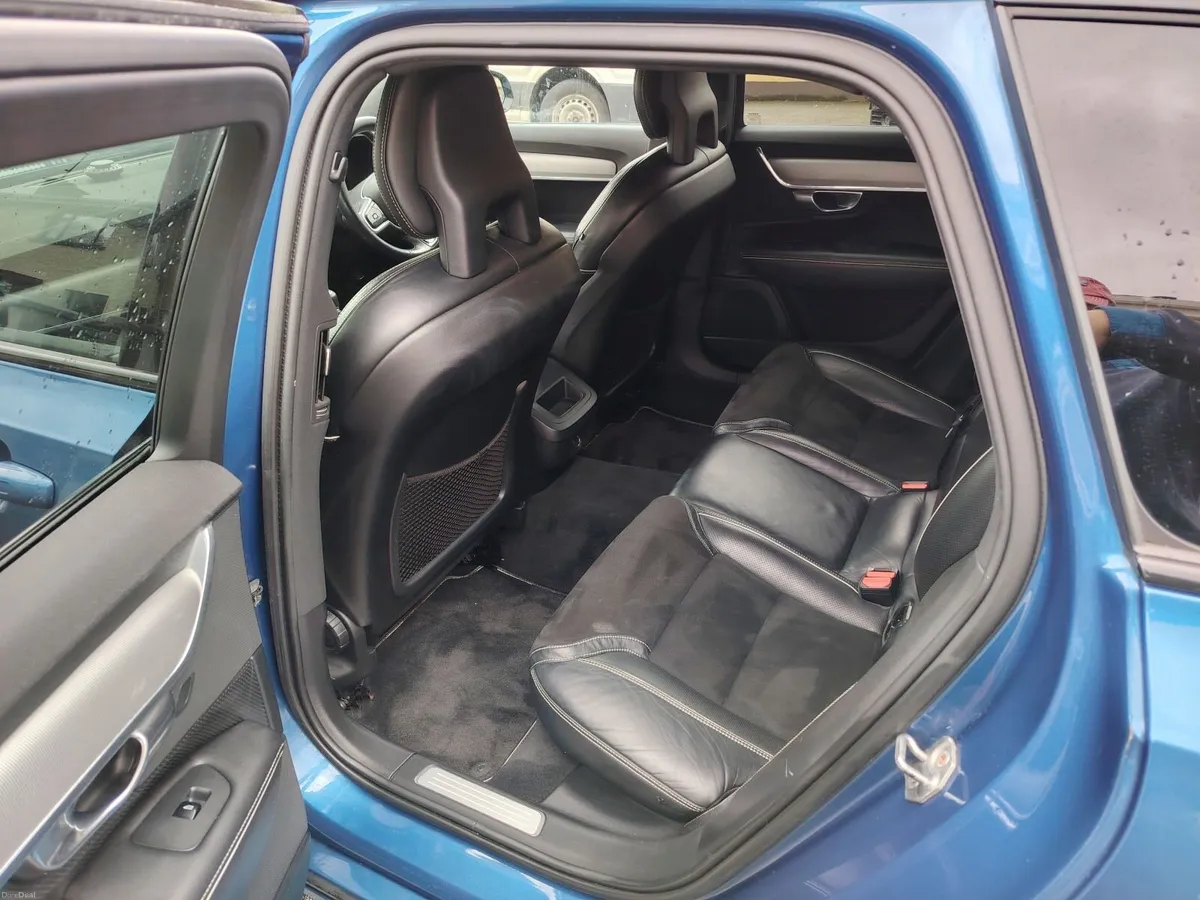 Volvo V90 2017 - Image 4