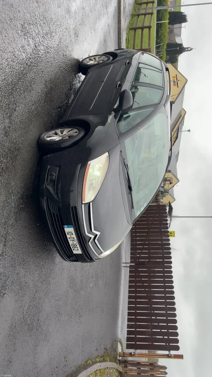 2010 c4 7 seater - Image 3