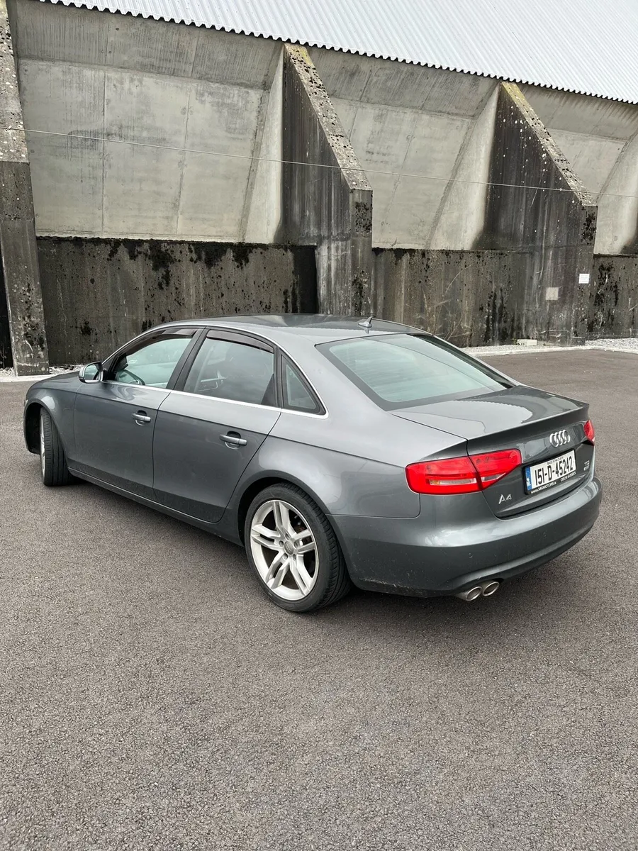 151 Audi A4 2.0 TDI SE Technik Ultra - Image 4