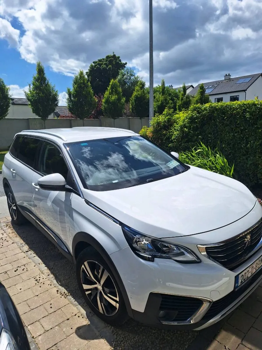 2020 Peugeot 5008 - Image 1